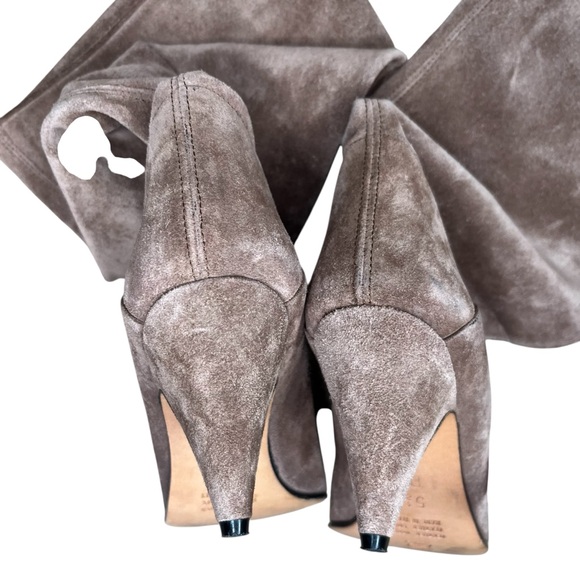 Bullocks Wilshire Suede Boots - Picture 5 of 9